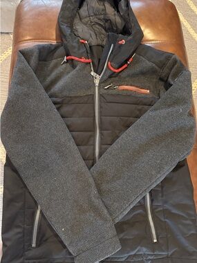 Men's Hooded Quilted Ski Jacket in Black and Gray with Red Accents